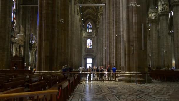 Ünlü duomo cathedral iç — Stok video