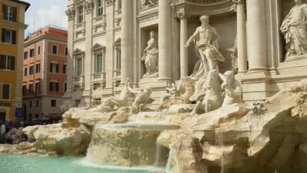 Berömda Fontana di Trevi — Stockvideo