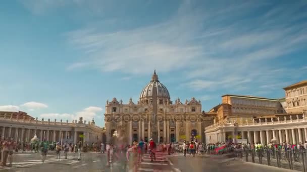 Italia día vatican piazza san pietro basilica street walking panorama 4k hyper time lapse — Vídeo de stock