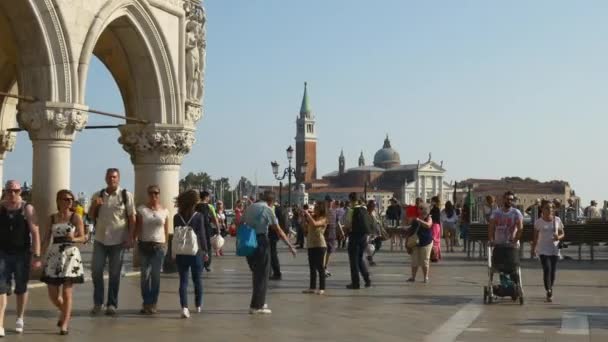 Piazza san marko v Benátkách — Stock video