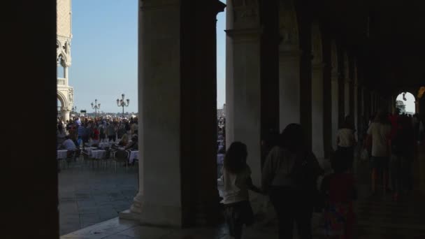 Piazza san marko i Venedig — Stockvideo