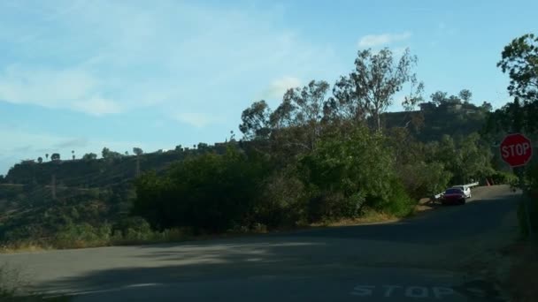 Conducir en la carretera californiana — Vídeo de stock