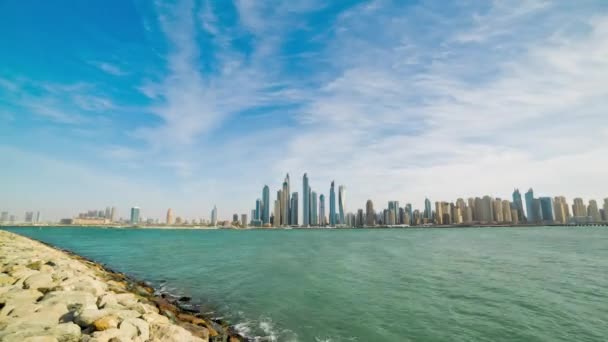 Dubai marina cidade Palm Bay panorama — Vídeo de Stock