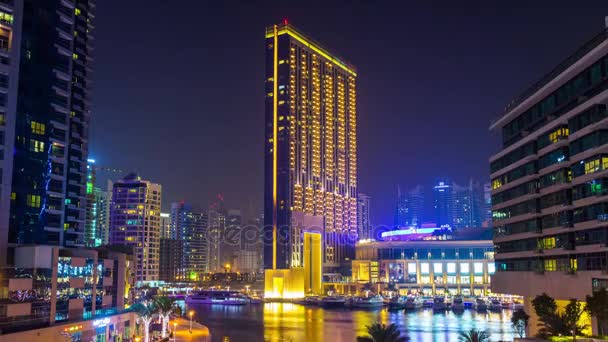 Gece ışık dubai marina Panoraması — Stok video