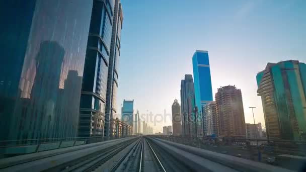 Ντουμπάι μετρό τρένο υψηλής — Αρχείο Βίντεο