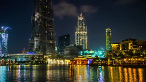 Бурдж Дубай в Дубаї в нічний — стокове відео