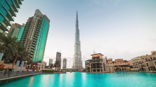 Burj Khalifa em Dubai — Vídeo de Stock
