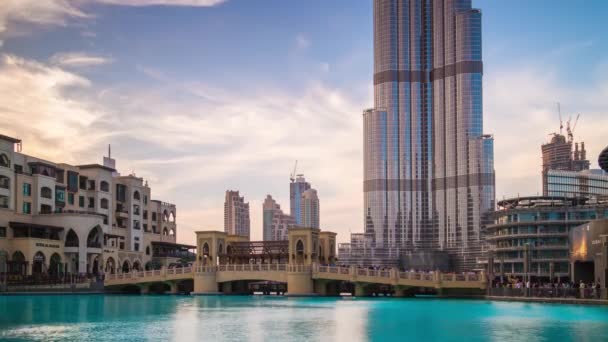 Burj Khalifa à Dubaï — Video