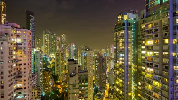 夜の香港の都市景観のパノラマ — ストック動画