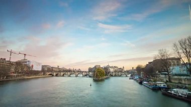 Paris 'te Seine nehri 