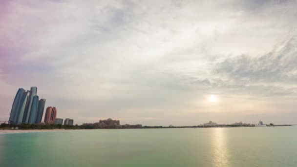 Vista panoramica su Abu Dhabi — Video Stock