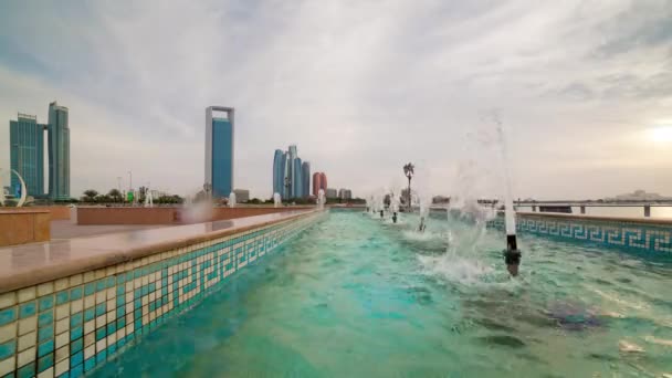 Abu dhabi bay source panorama — Vídeo de Stock