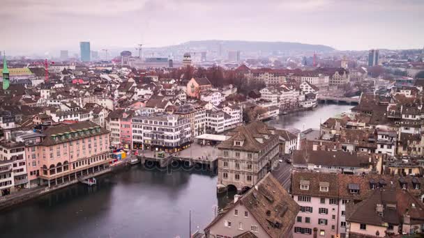 Rzeki Limmat w centrum Zurychu — Wideo stockowe