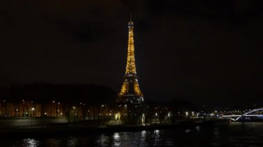Gece Eyfel Kulesi
