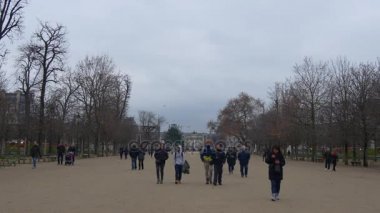 Paris gündüz Rating