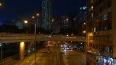 Hong Kong 'da gece trafiği  