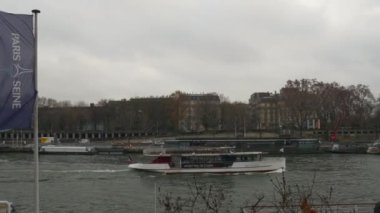 Paris 'te Seine nehri 