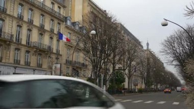 Paris gündüz Rating