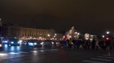 Paris gece trafik