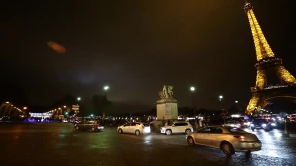 Hermosa Torre Eiffel por la noche — Vídeos de Stock