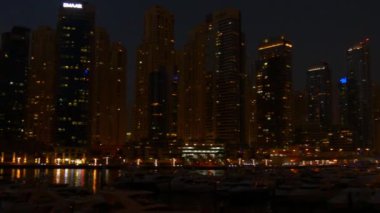 Dubai Yat Limanı binalar panorama