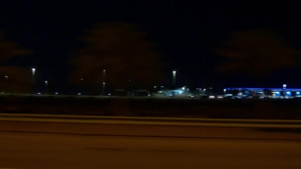 Night traffic of dubai marina bay — Stock Video