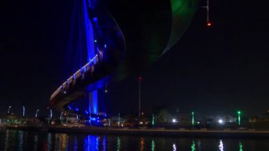 ünlü dubai Kanal Köprüsü