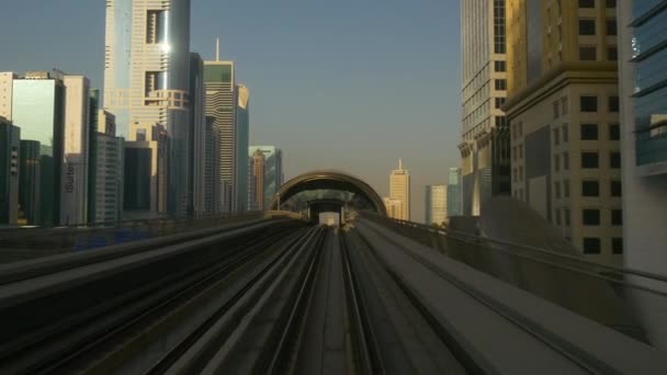 Métro de Dubaï — Video