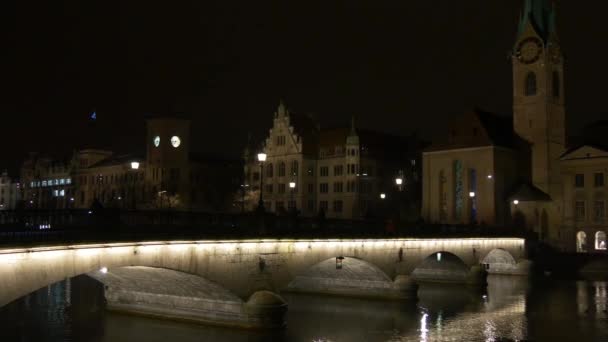 Ночная жизнь Цюриха — стоковое видео