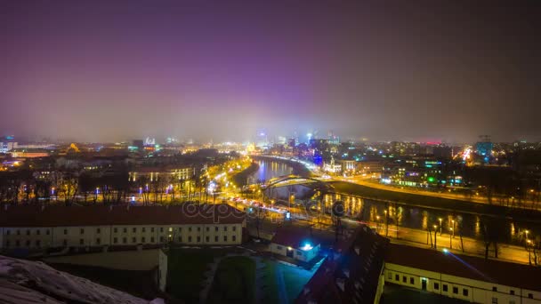 Miasta Wilna, oświetlony w nocy — Wideo stockowe