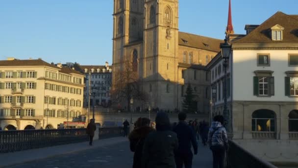 Взимку життя міста Цюрих — стокове відео