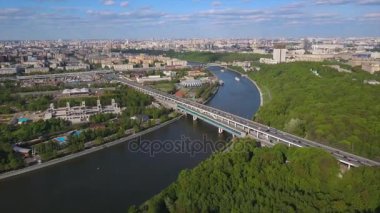 Moskova şehir manzarası trafik manzarası