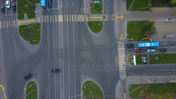 시내 풍경의 교통 전경 — 비디오