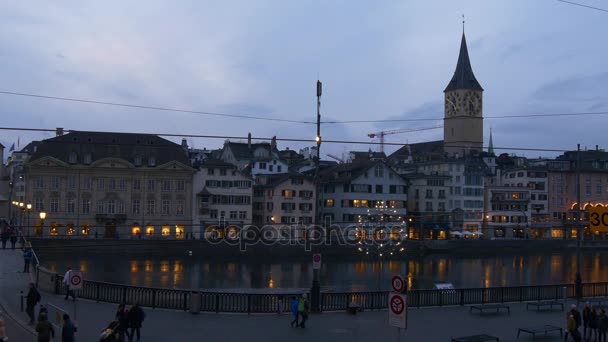 Zürich weihnachtlich erleuchtet — Stockvideo