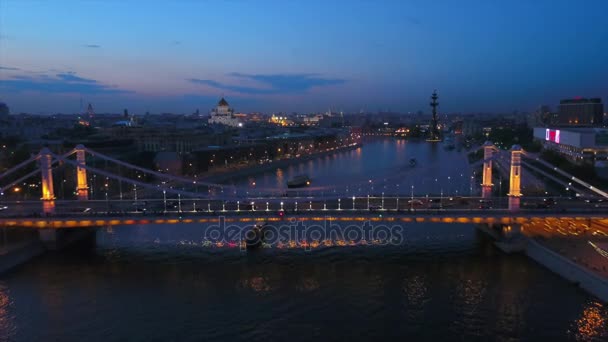 Moskoe stadsgezicht verkeer panorama — Stockvideo