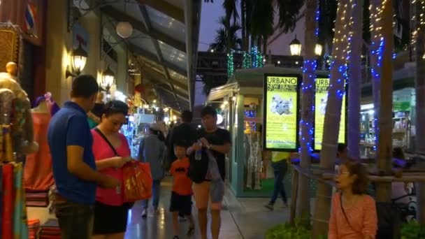 Bangkok stad straten met mensen — Stockvideo