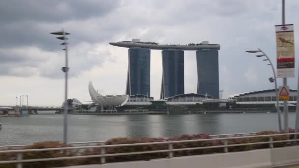 Marina bay sands mall hotel — стоковое видео