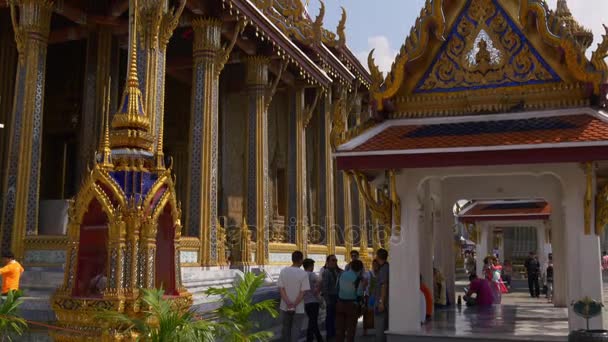 Bangkok város utcáin emberekkel — Stock videók