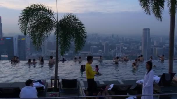 Słynnego marina bay sands hotel — Wideo stockowe