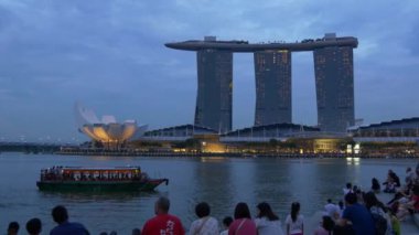  Marina bay sands mall otel 