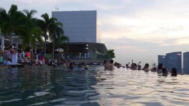 ünlü marina bay sands hotel