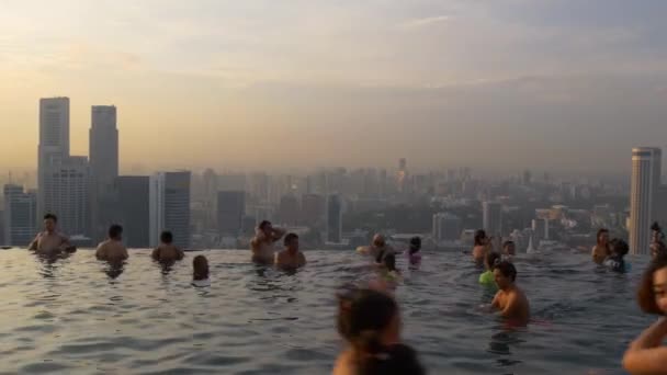 Słynnego marina bay sands hotel — Wideo stockowe