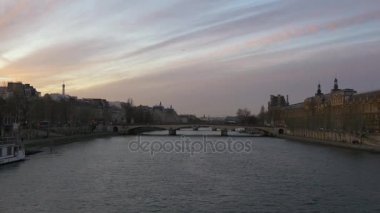 Paris 'te Seine nehri 