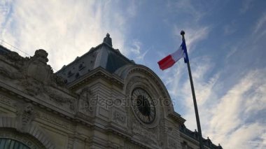 Paris şehri gün zaman