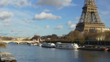 Eyfel Kulesi, havadan görünümü