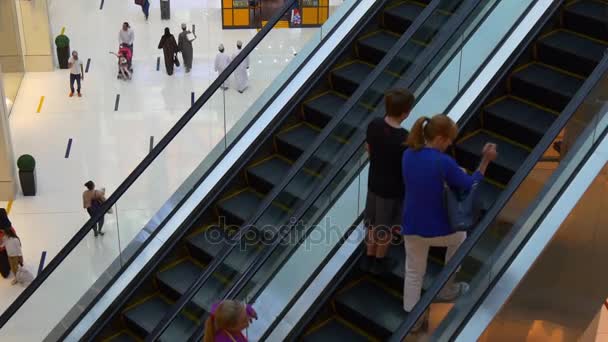 Dubal mall shopping mall — Stock video