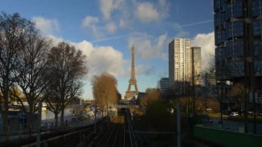 Eyfel Kulesi, havadan görünümü