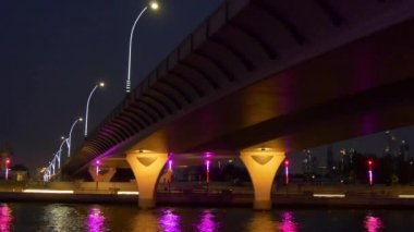 Dubai Yat Limanı binalar panorama