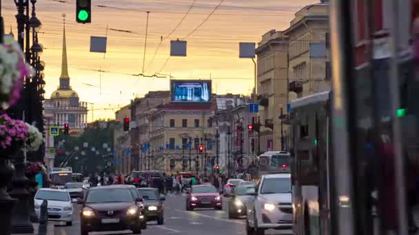St.Petersburg 러시아, 일 시간 교통 — 비디오