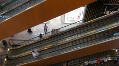 Dubal alışveriş merkezi 